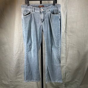 Lee Women’s Dusky Blue Corduroy Boot Cut Mid Rise Pants | 14M